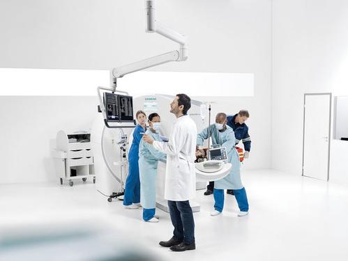 X射线计算机体层摄影设备